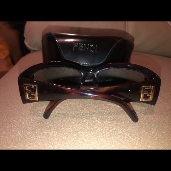 Vintage Fendi Sunglasses FS332 - Picture 2 of 8